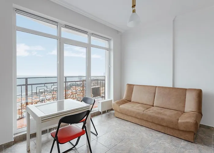 Sea Breeze Apartament *